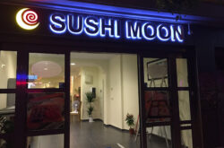 Sushi moon