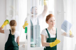 TRADURA – Technicienne de surface – Nettoyage bureaux – magasins – Femme de ménage Bruxelles